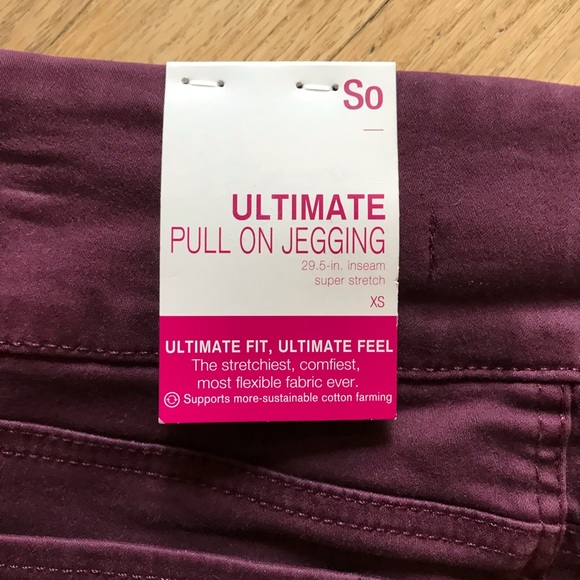 SO Jeggings NEW Womens XS Extra Small Maroon Super Stretch Skinny Mid Rise - Picture 2 of 12
